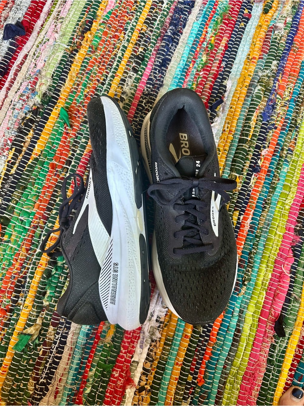 Brooks Adrenaline GTS 24 DNA Loft Nitrogen Injected Womens Running Sneakers 9